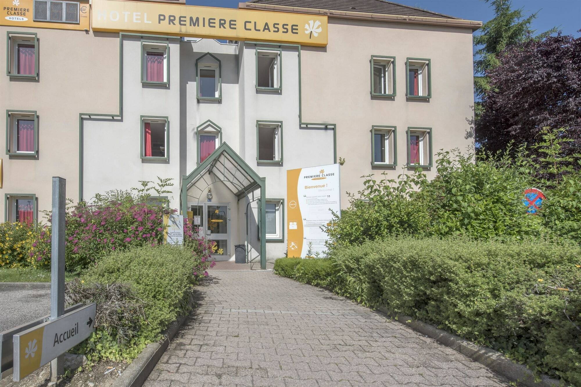 Premiere Classe Geneve - Saint Genis Pouilly Esterno foto